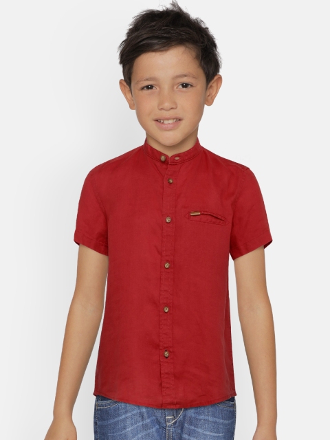 

Indian Terrain Boys Red Regular Fit Solid Casual Shirt