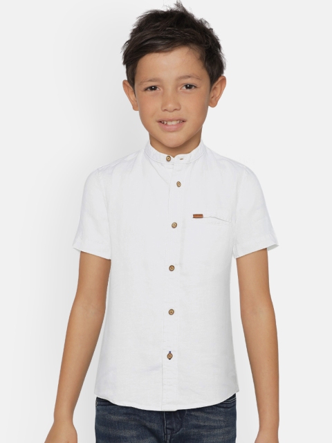 

Indian Terrain Boys White Regular Fit Solid Casual Shirt