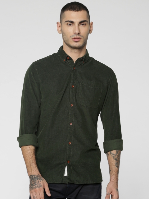 

Jack & Jones Men Green Regular Fit Solid Casual Shirt