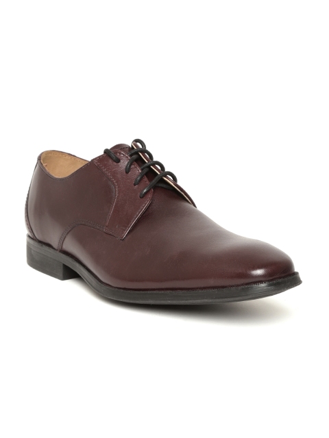

Clarks Men Burgundy Formal Derbys