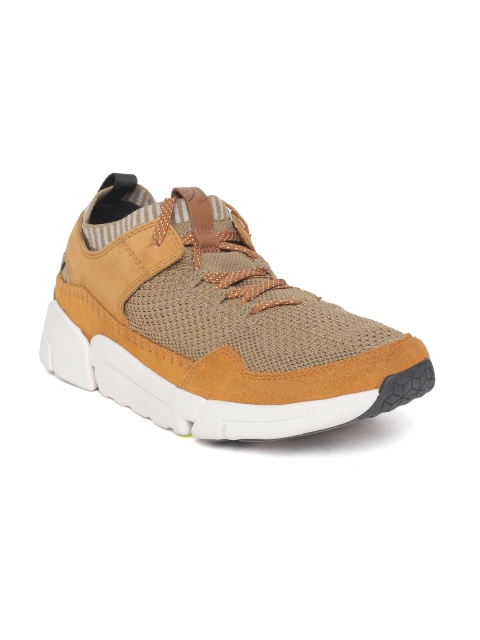 

Clarks Men Mustard Brown Colourblocked Sneakers