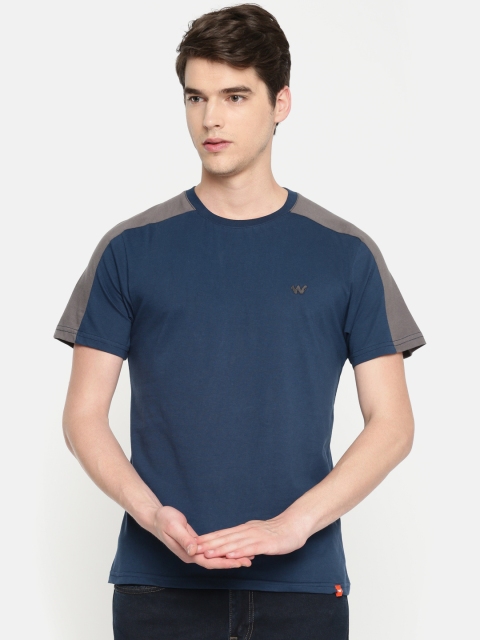 

Wildcraft Men Navy Blue Solid Round Neck Pure Cotton T-shirt