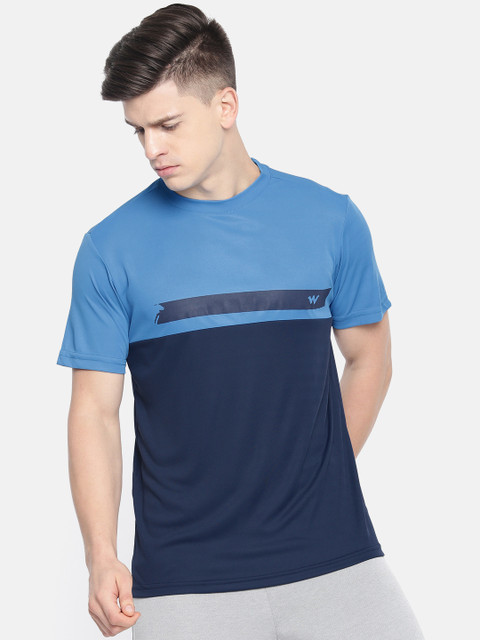 

Wildcraft Men Navy Blue Solid Round Neck T-shirt