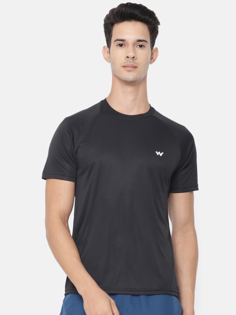 

Wildcraft Men Black Solid Round Neck T-shirt