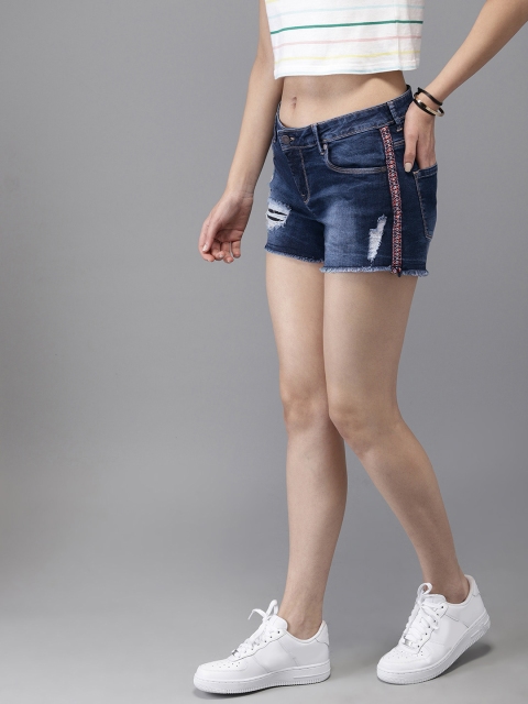 

Moda Rapido Women Blue Washed Regular Fit Distressed Denim Shorts