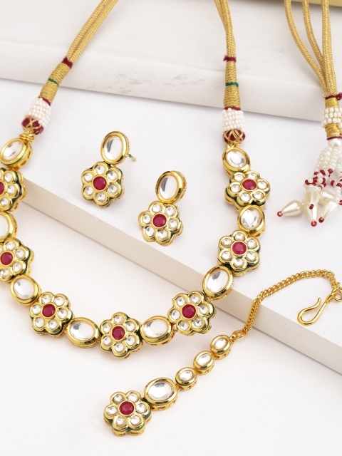 

Melani Borsa Women Pink Gold-Plated Kundan-Studded Handcrafted Jewellery Set