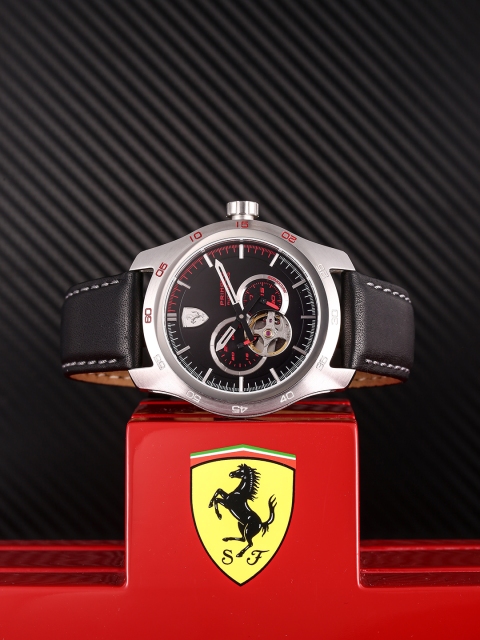 

SCUDERIA FERRARI Primato Men Black Analogue Watch 0830442