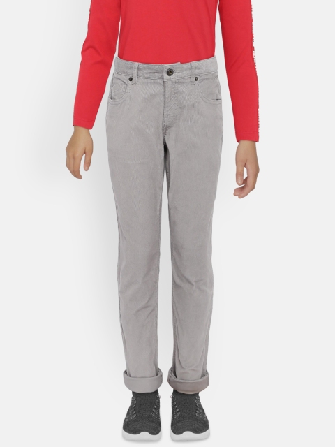 

Indian Terrain Boys Grey Solid Regular Trousers