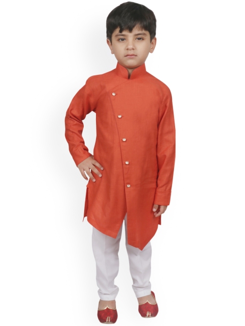 

SG YUVRAJ Boys Rust & White Solid Kurta with Trousers