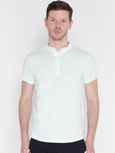 

Alcis Men Green Solid Mandarin Collar T-shirt