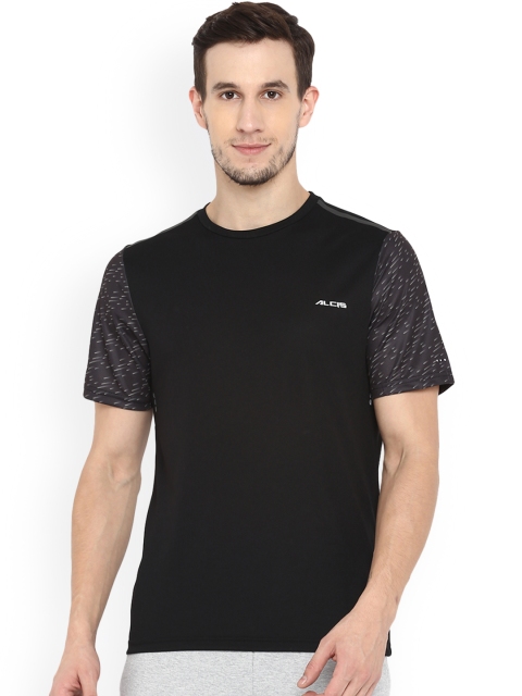 

Alcis Men Black Solid Round Neck T-shirt