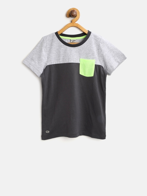 

LC Waikiki Boys Grey Colourblocked Round Neck T-shirt