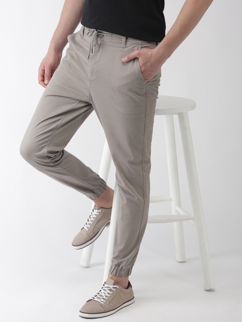 

Mast & Harbour Men Steel Grey Regular Fit Solid Joggers