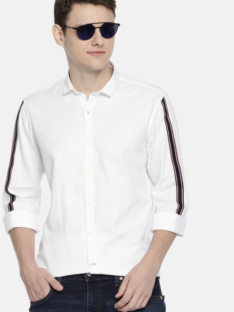 

Mast & Harbour Men White Regular Fit Solid Casual Shirt