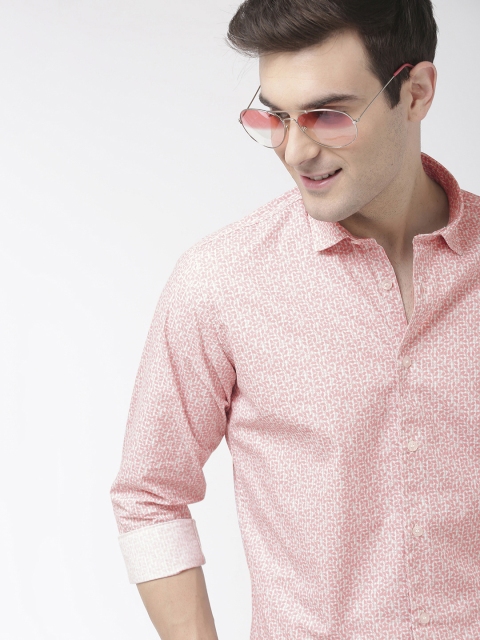 

Mast & Harbour Men Pink Regular Fit Printed Casual Shirt