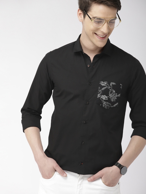 

Mast & Harbour Men Black Regular Fit Solid Casual Shirt