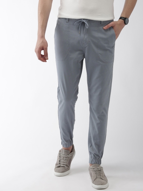 

Mast & Harbour Men Grey Regular Fit Solid Joggers