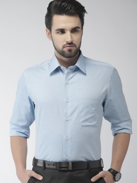 

Arrow Men Blue & White Regular Fit Solid Formal Shirt