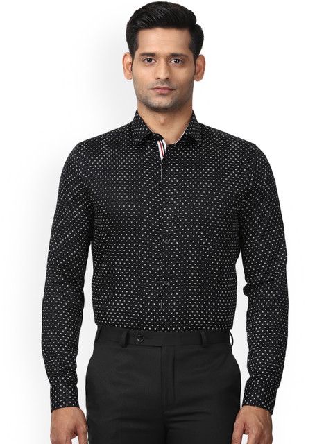 

Next Look Men Black Slim Fit Printed Formal Shirt