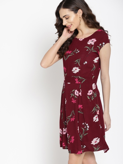 

Mast & Harbour Women Maroon Floral Print Fit & Flare Dress
