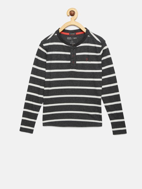 

Indian Terrain Boys Charcoal Grey & White Striped Henley Neck T-shirt