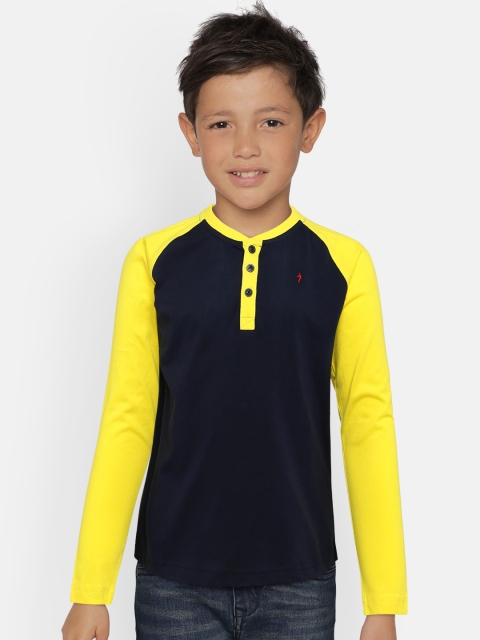 

Indian Terrain Boys Navy Blue Solid Henley Neck T-shirt