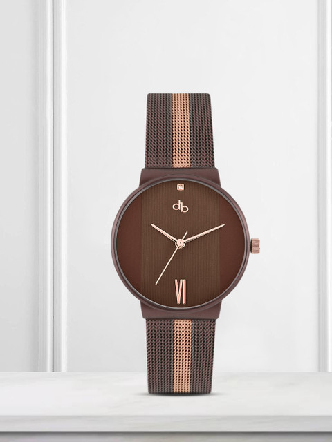 

DressBerry Women Brown Analogue Watch MFB-PN-PF-DK2443