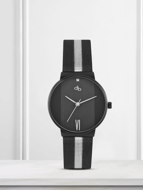 

DressBerry Women Black Analogue Watch MFB-PN-PF-DK2443
