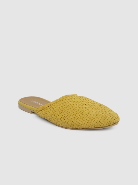 

Vero Moda Women Yellow Woven Design Leather Mules