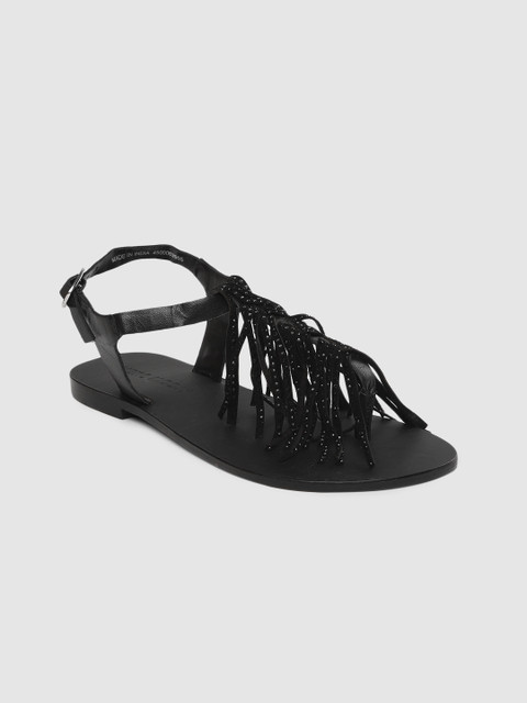 

Vero Moda Women Black Embellished Leather T-Strap Flats