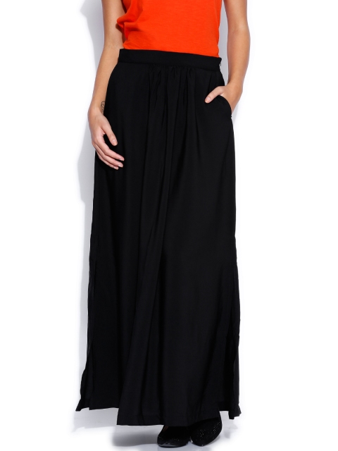 

Tokyo Talkies Black Flared Maxi Skirt