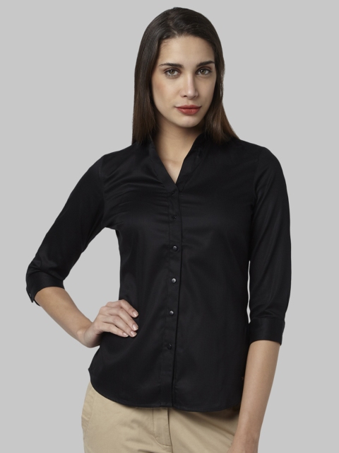 

Park Avenue Women Black Regular Fit Checked Formal Shirt
