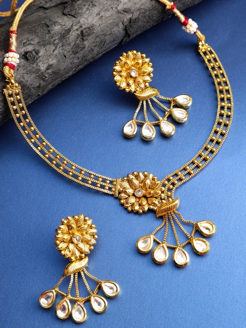 

Zobby Antique Gold-Plated Kundan-Studded Handcrafted Textured Jewellery Set