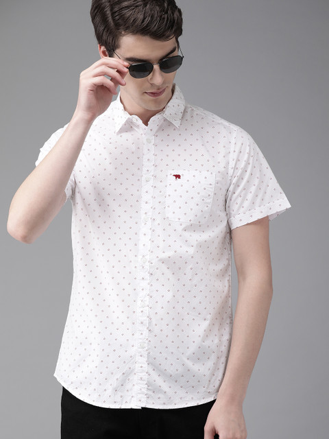 

THE BEAR HOUSE Men White & Red Slim Fit Printed Casual Shirt