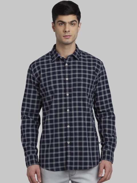

Parx Men Blue Slim Fit Checked Casual Shirt