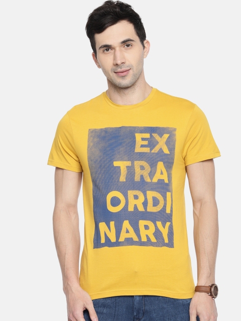 

People Men Mustard Yellow & Navy Blue Printed Round Neck T-shirt