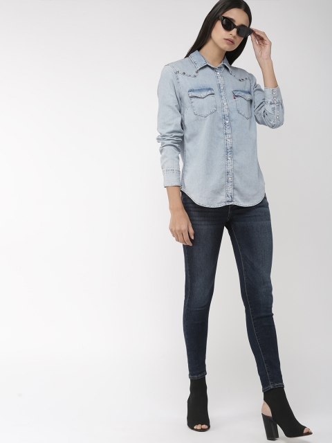 

Levis Women Blue Classic Fit Solid Chambray Casual Shirt