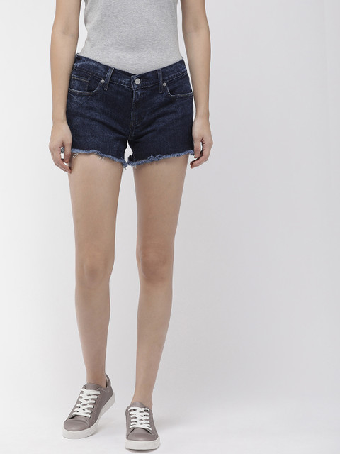 

Levis Women Blue Washed Regular Fit Denim Shorts