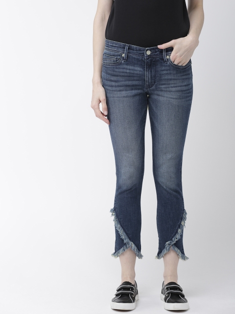 

Levis Women Blue Skinny Fit Mid-Rise Clean Look Stretchable Ankle Jeans 711