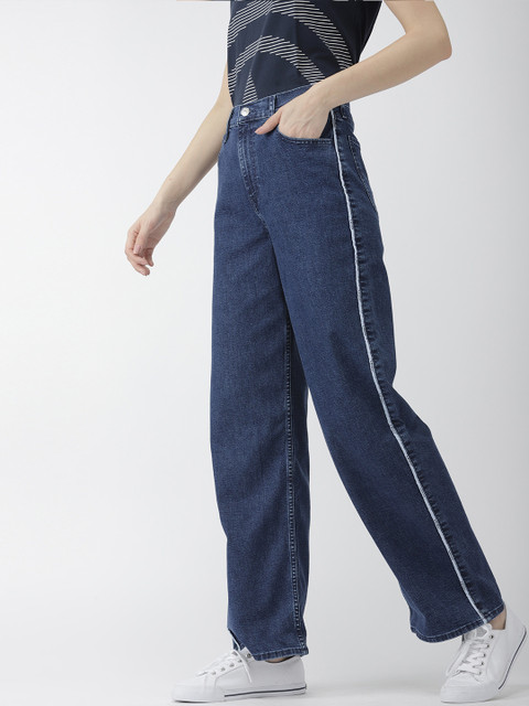 

Levis Women Blue Relaxed Fit High-Rise Clean Look Stretchable Jeans