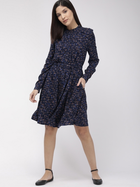 

Levis Redloop Women Navy Blue & Coral Orange Printed Shirt Dress