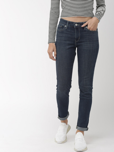 

Levis Women Blue 711 Skinny Fit Mid-Rise Clean Look Stretchable Jeans