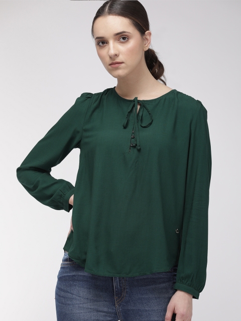 

Levis Women Green Solid Regular Top