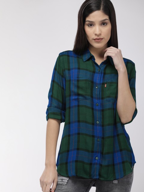 

Levis Women Blue & Green Boyfriend Fit Checked Casual Shirt