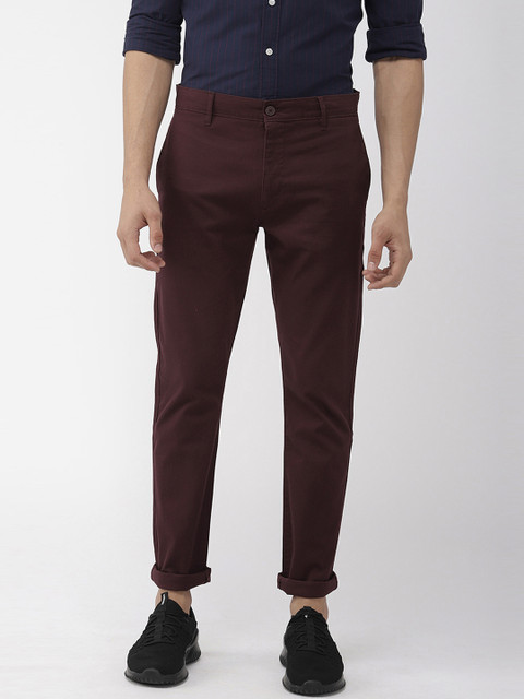 

Levis Men Burgundy 512 Slim Tapered Fit Solid Chinos