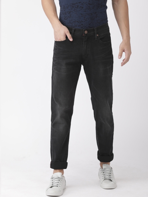 

Levis Men Black 512 Slim Tapered Fit Mid-Rise Clean Look Stretchable Jeans