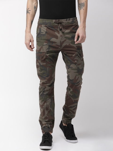 

Levis Men Olive Green & Brown 502 Tapered Fit Camouflage Printed Joggers
