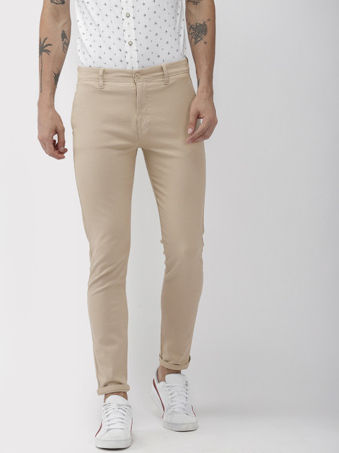 

Levis Men Beige 512 Slim Tapered Fit Self Design Regular Trousers