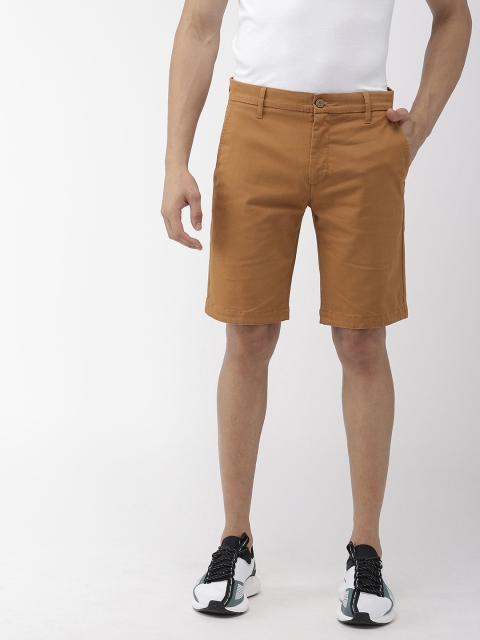 

Levis Men Khaki Solid 502 Tapered Fit Chino Shorts