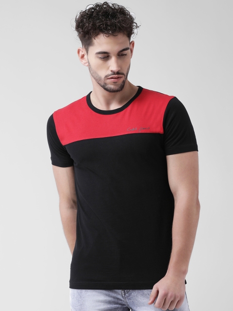 

COBB Men Black Colourblocked Round Neck T-shirt